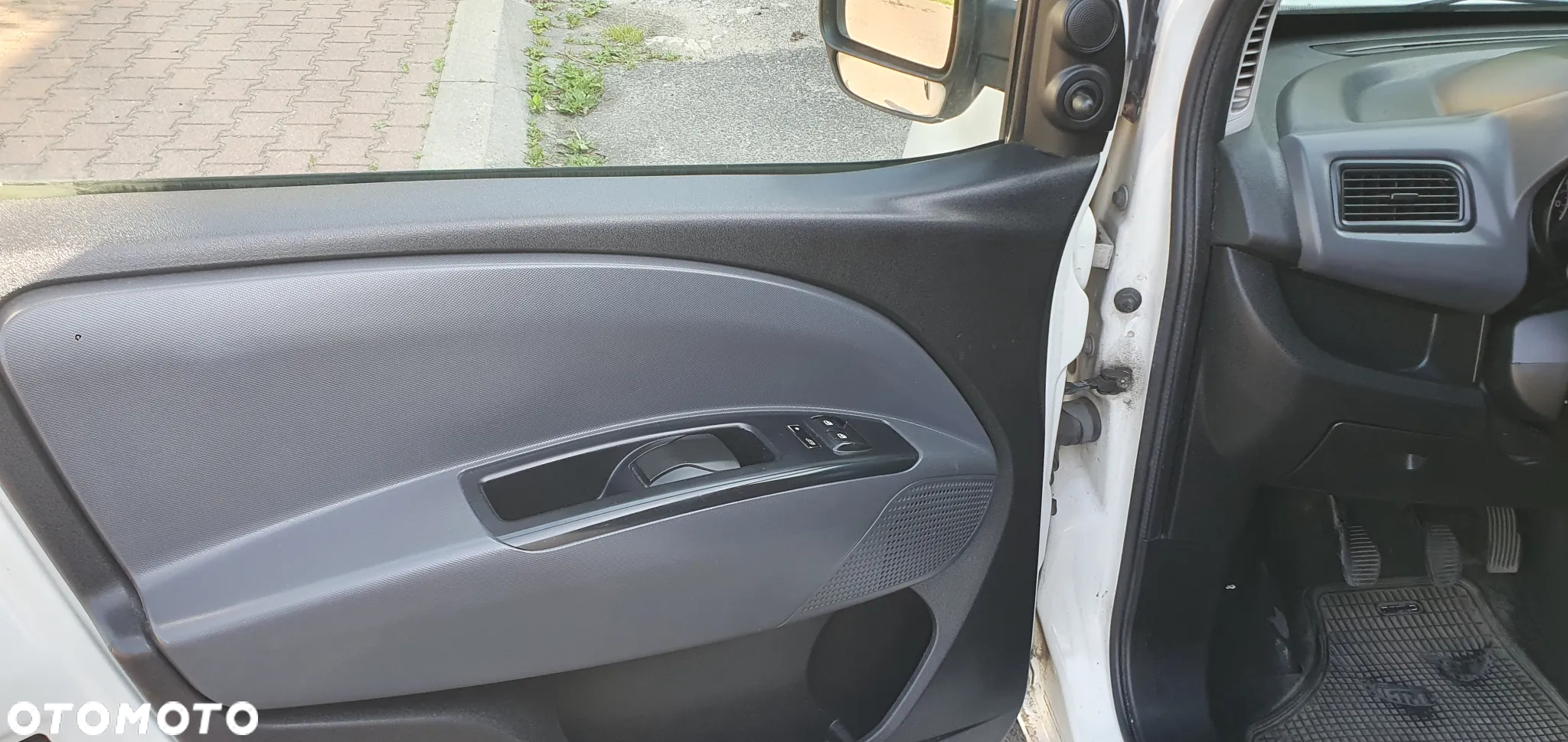 Fiat Doblo - 9
