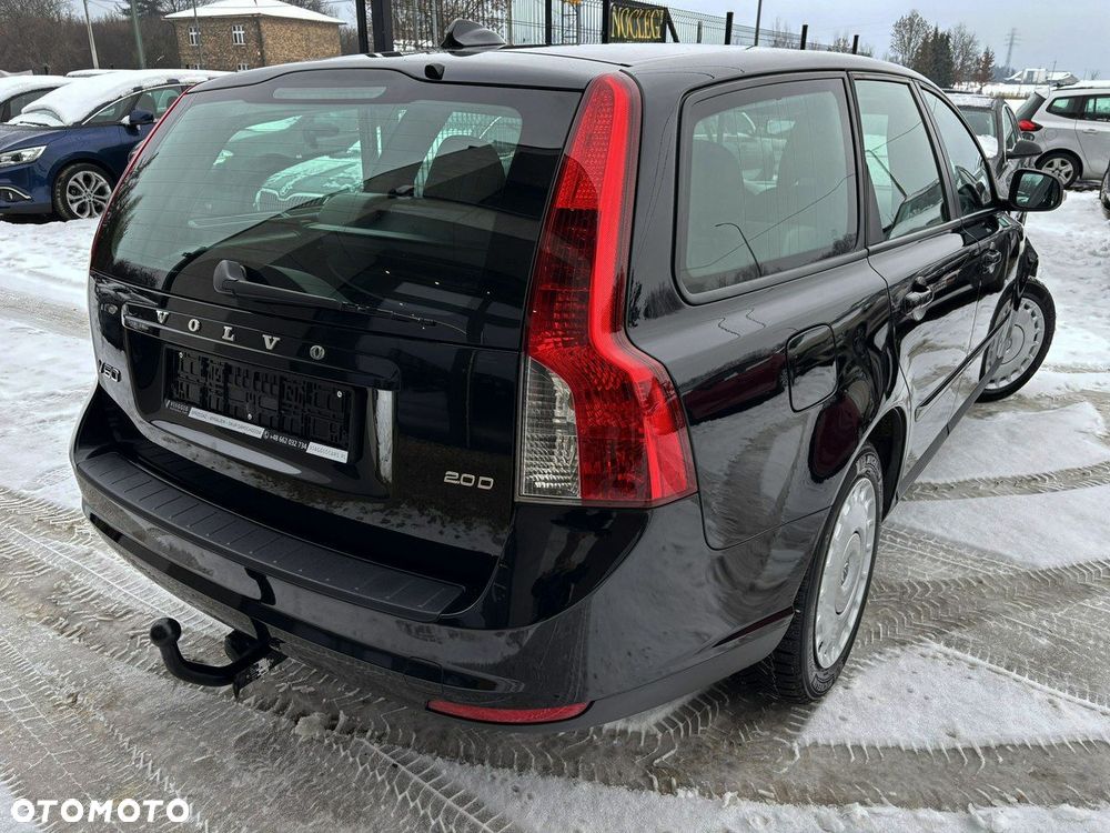 Volvo V50 - 3