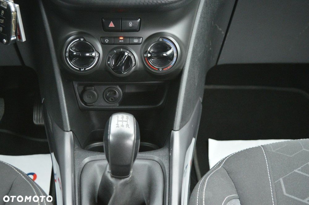 Peugeot 2008 1.2 Pure Tech Access - 28
