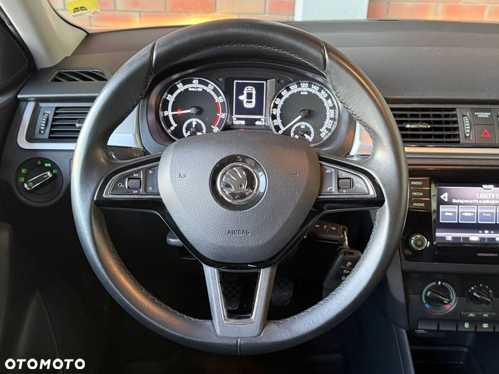 Skoda RAPID - 16