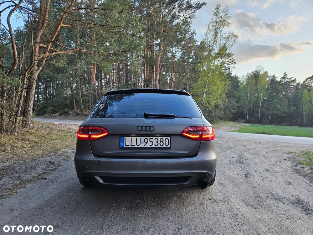 Audi A4 Avant - 6