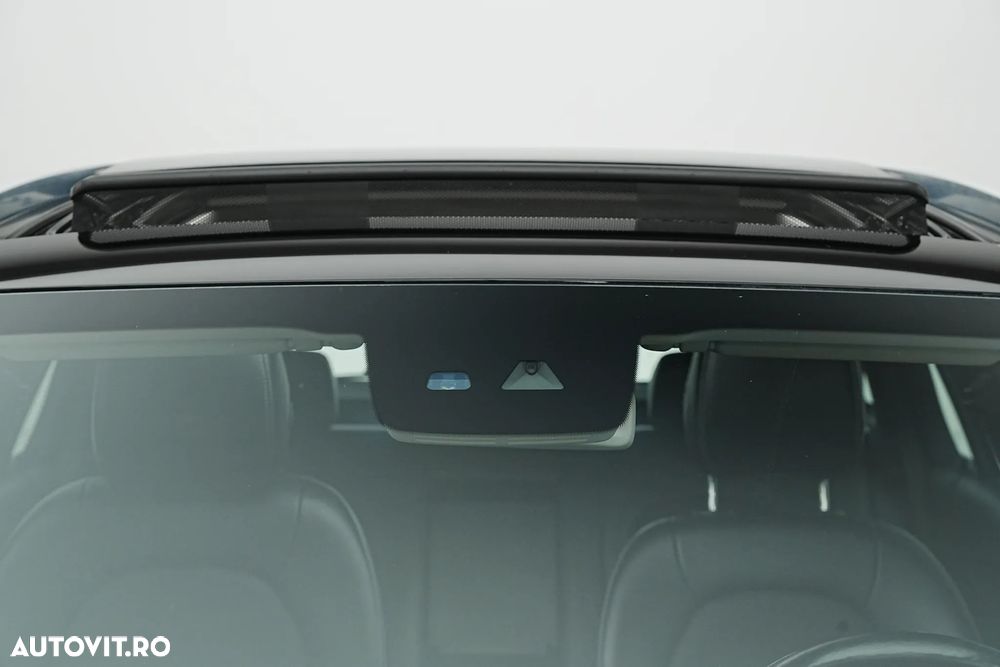 Mercedes-Benz GLC 300 e 4Matic 9G-TRONIC - 24