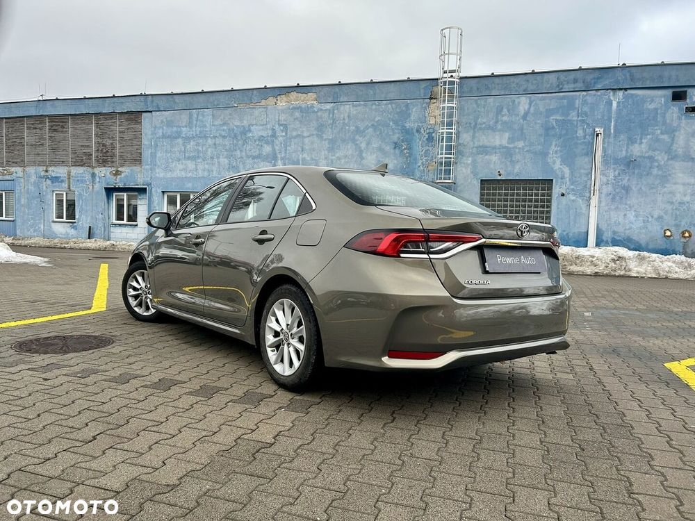 Toyota Corolla - 25