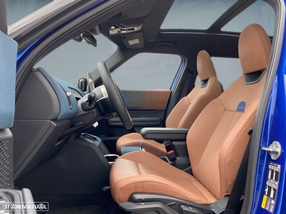 MINI Countryman E Favoured M - 3