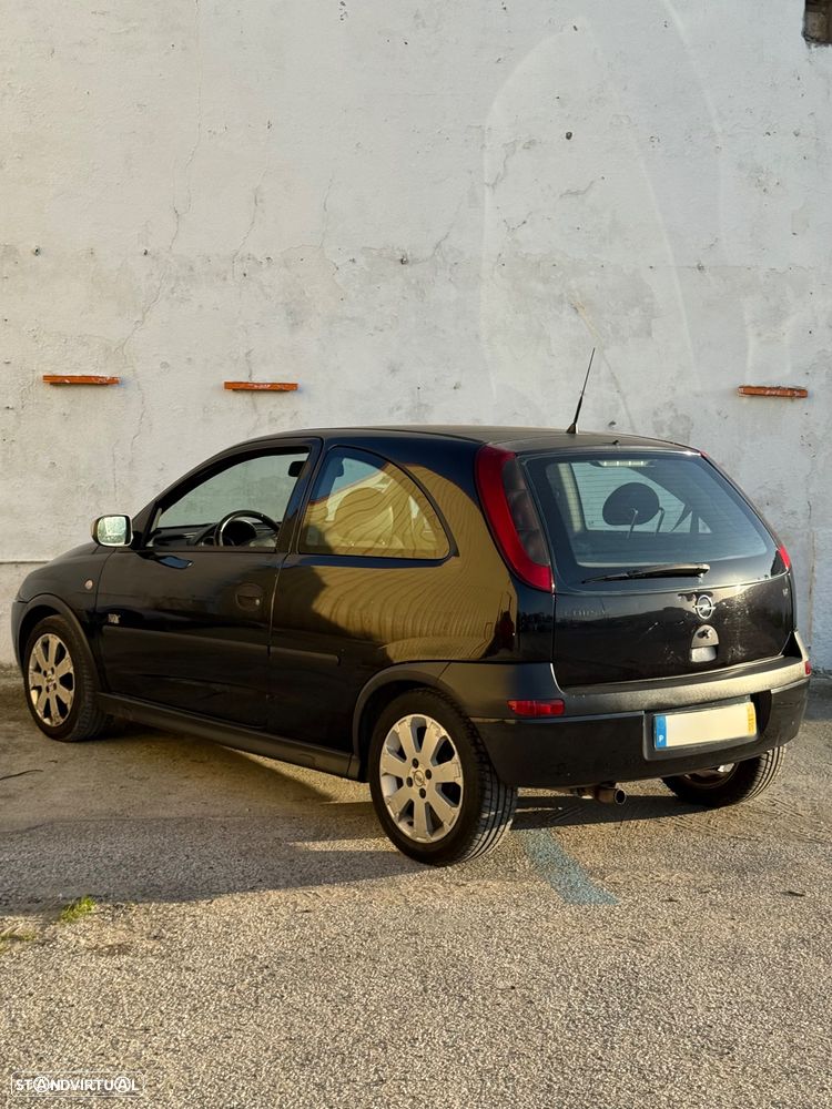 Opel Corsa 1.2 16V N-Joy - 4