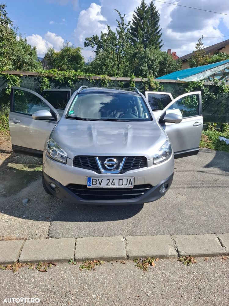 Nissan Qashqai+2 - 1