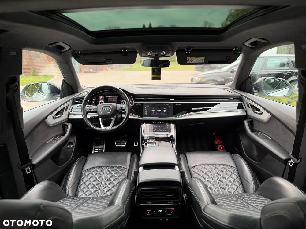 Audi Q8 55 TFSIe quattro tiptronic competition plus - 13