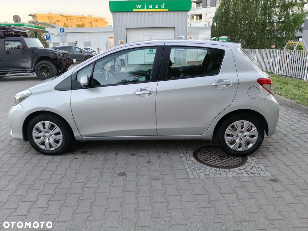 Toyota Yaris 1.33 Active - 12