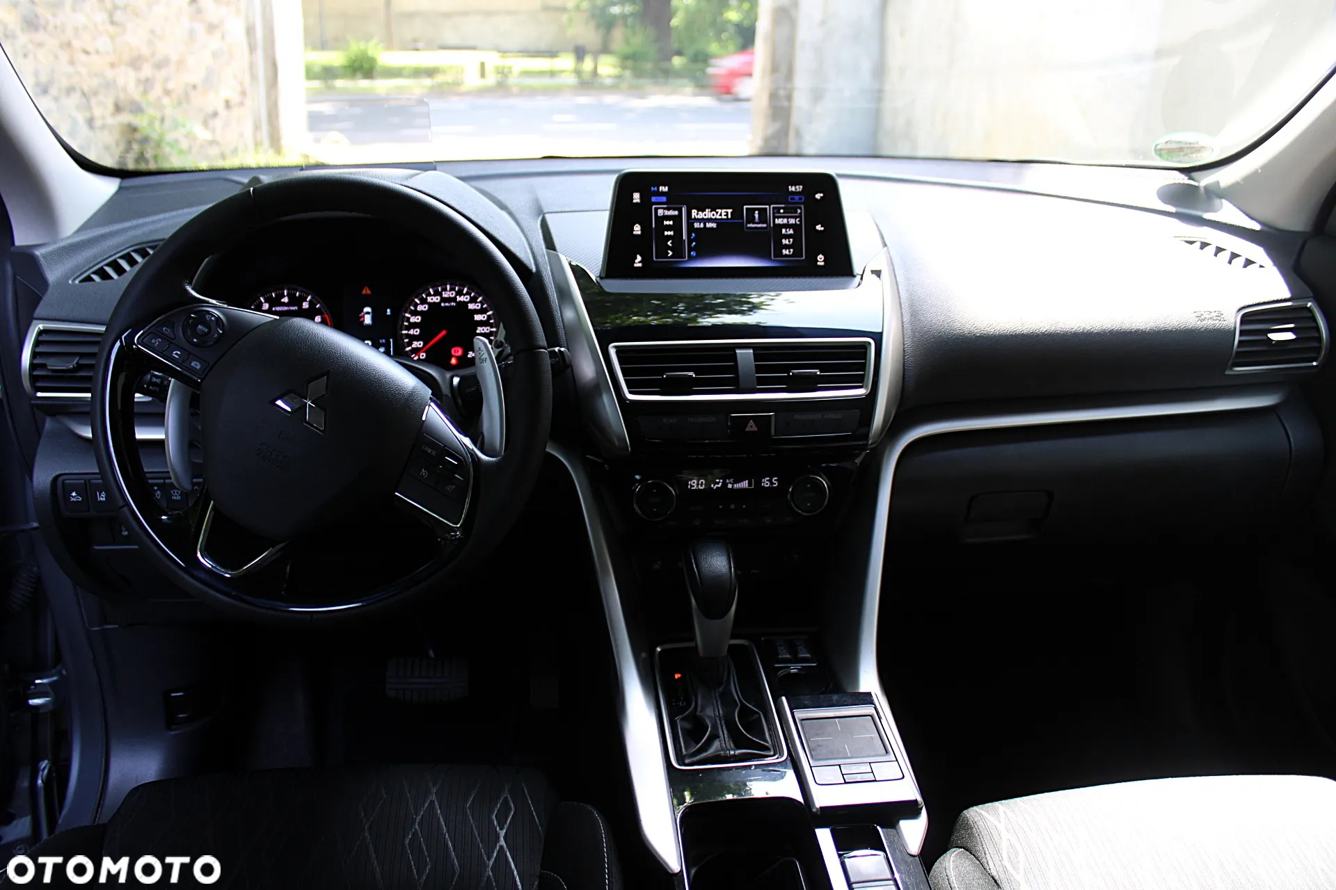 Mitsubishi Eclipse Cross - 15