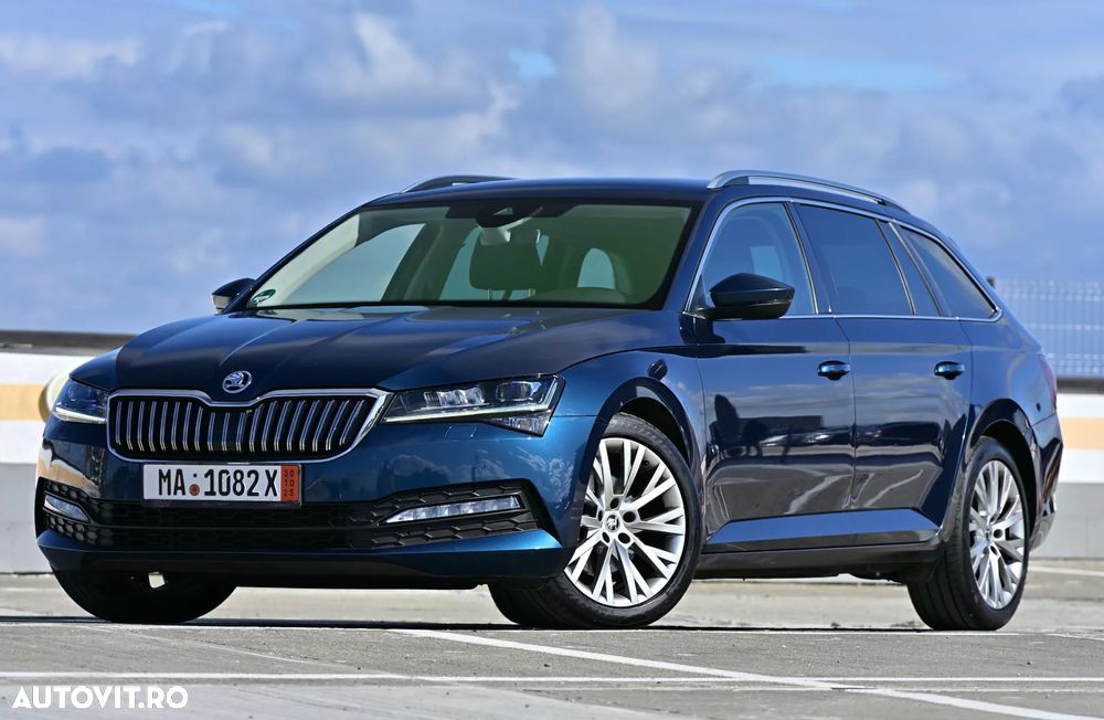 Skoda Superb Combi 2.0 TDI DSG Premium Edition - 2