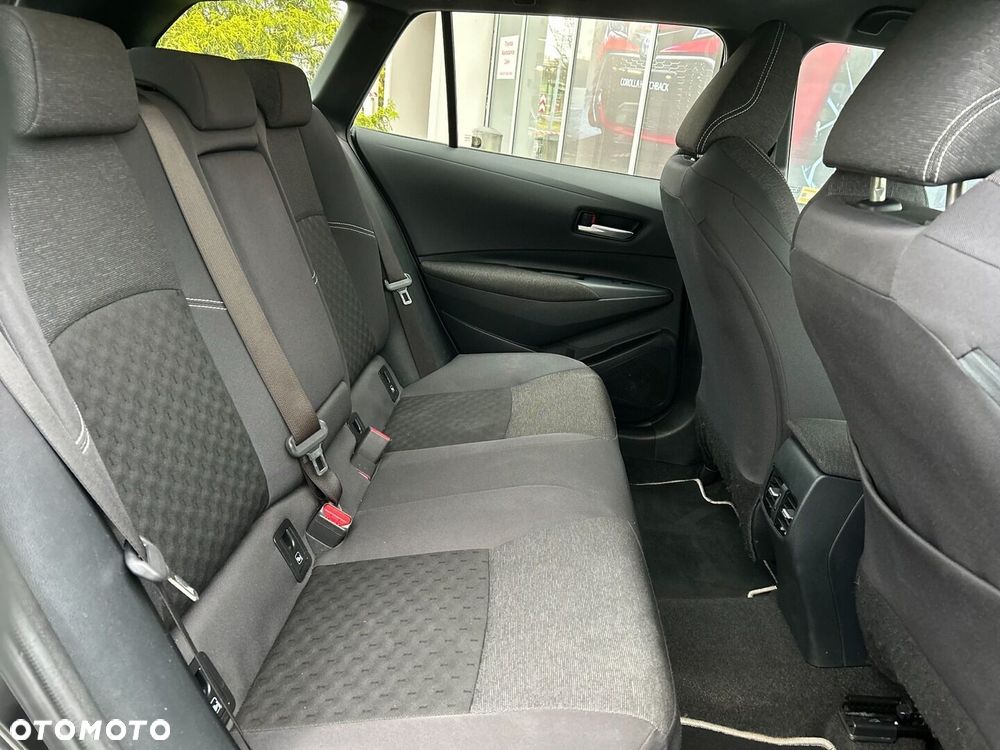 Toyota Corolla 1.8 Hybrid Comfort - 22