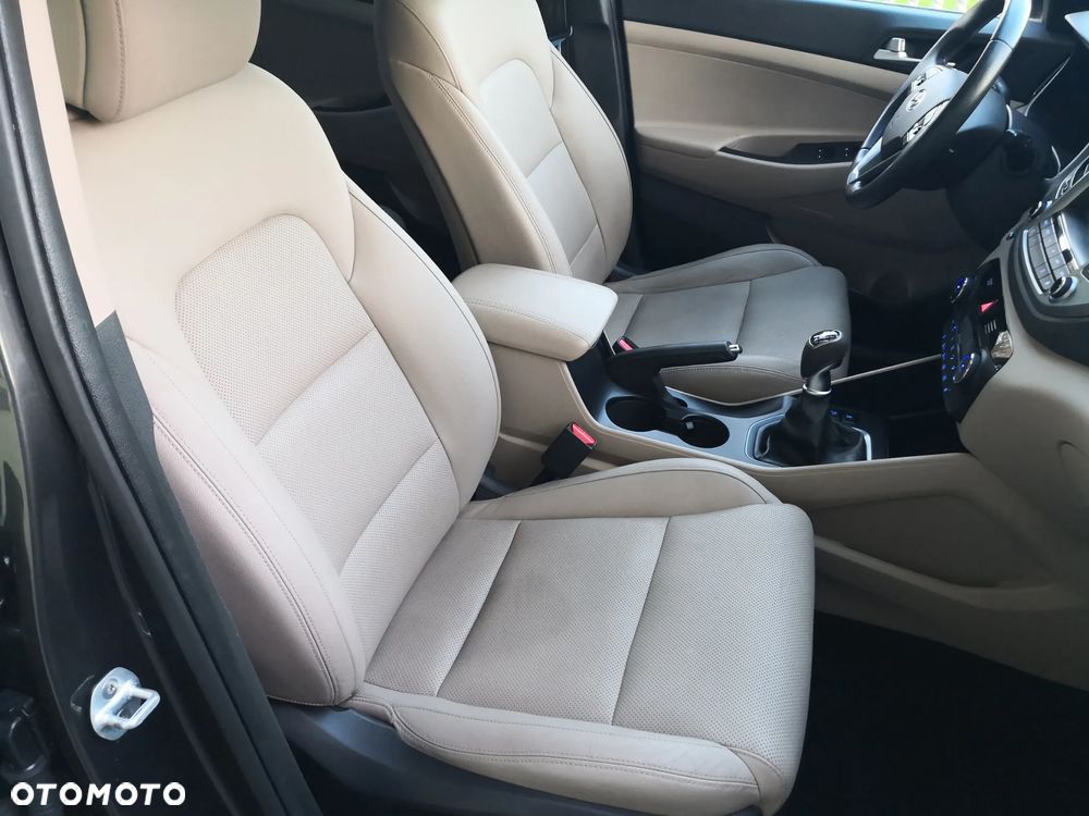 Hyundai Tucson - 13