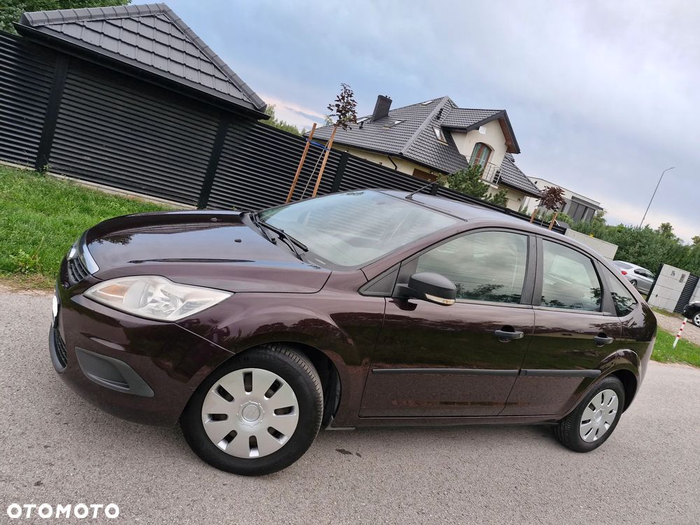 Ford Focus 1.6 Ambiente - 6