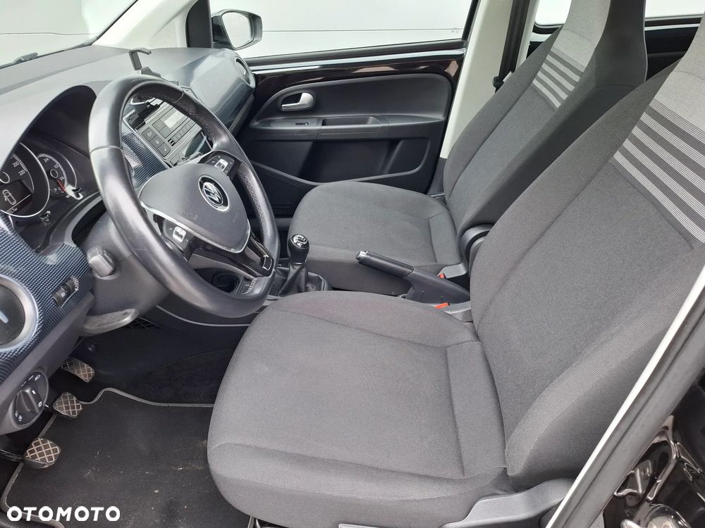 Volkswagen up! - 24