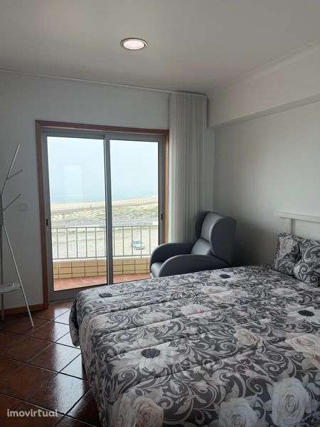 Apartamento T2 Duplex - 1º Linha de Mar - Aver-o-Mar - Grande imagem: 4/12