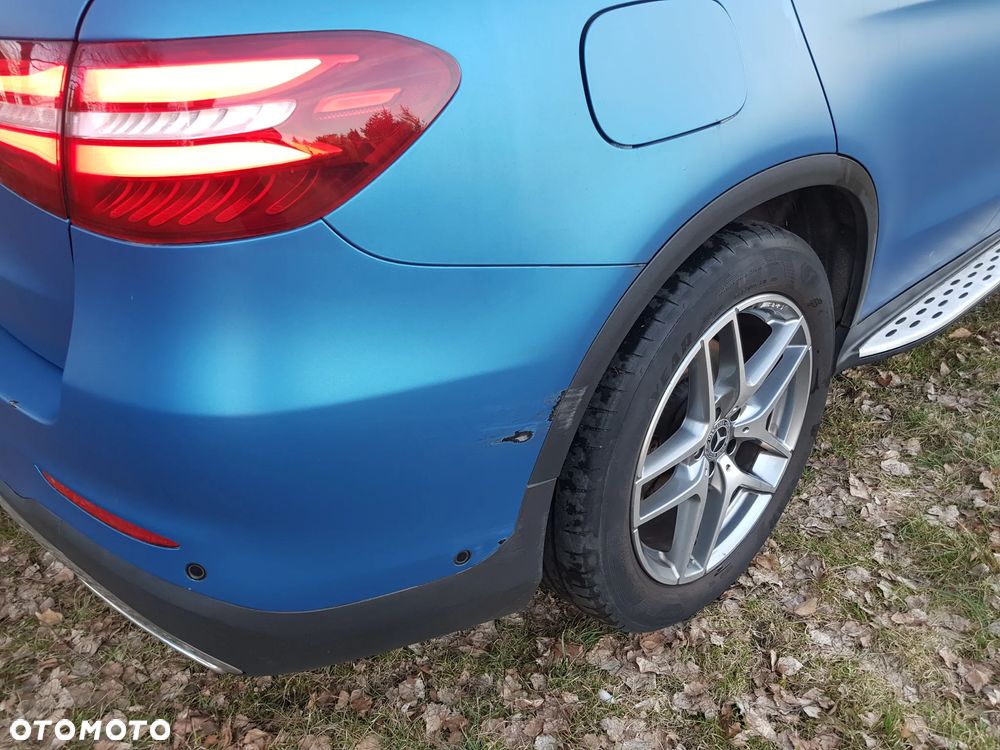 Mercedes-Benz GLC 250 d 4Matic 9G-TRONIC AMG Line - 15