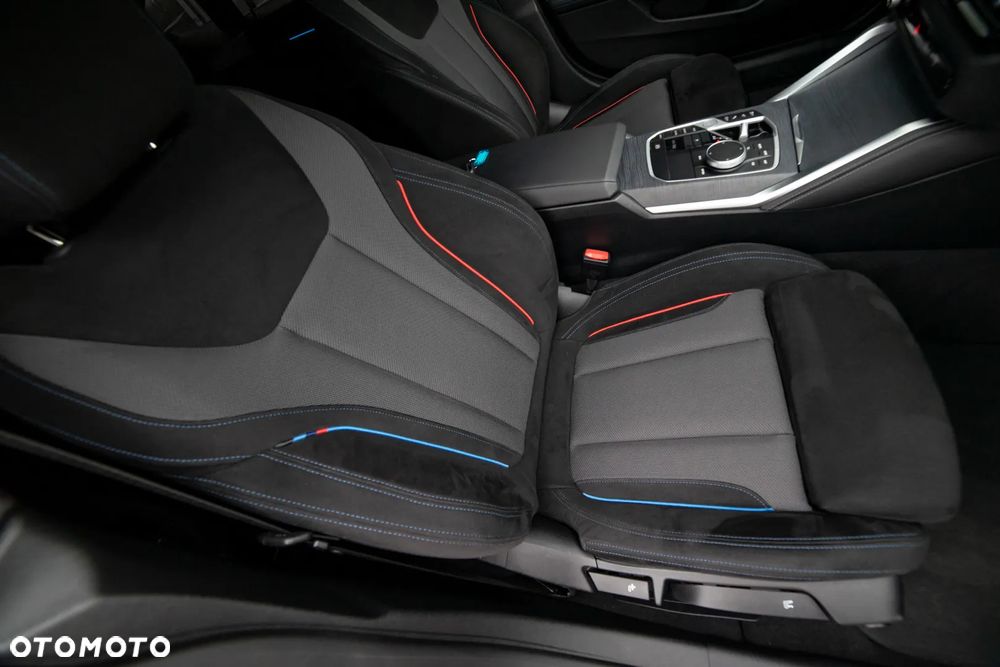 BMW Seria 4 420i M Sport - 28