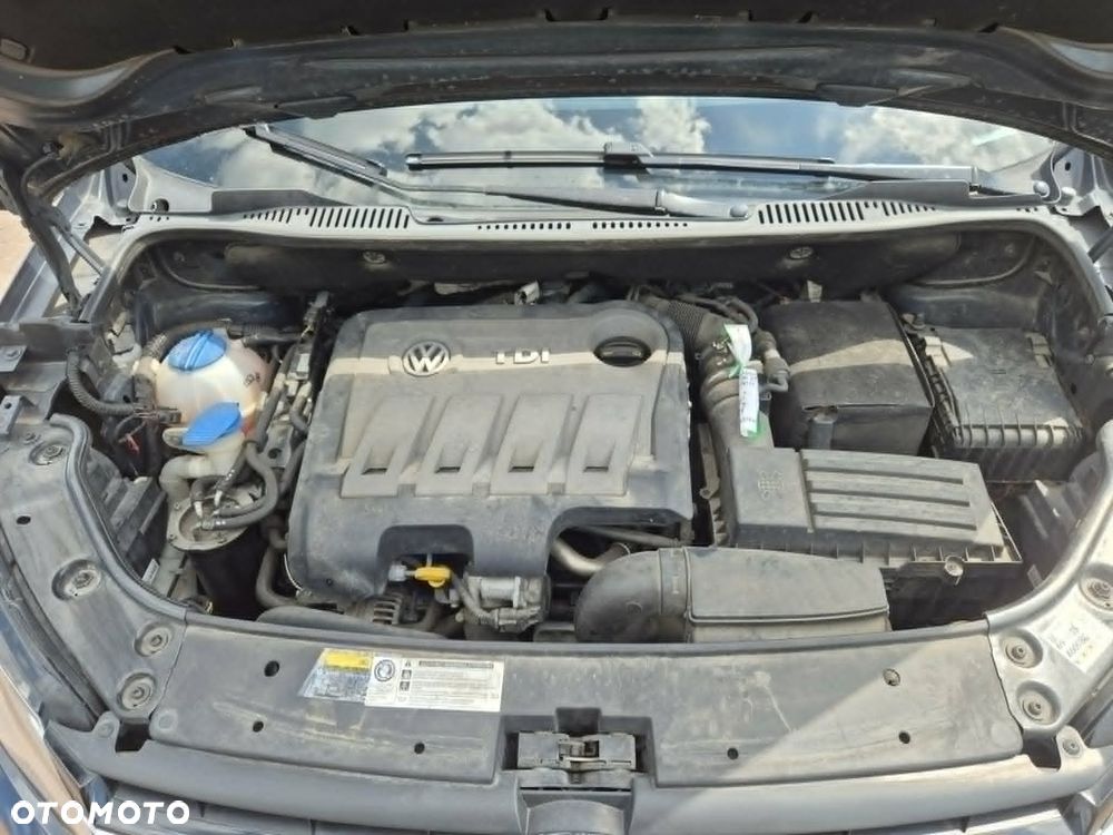 Volkswagen Touran 2.0 TDI DPF Highline - 33