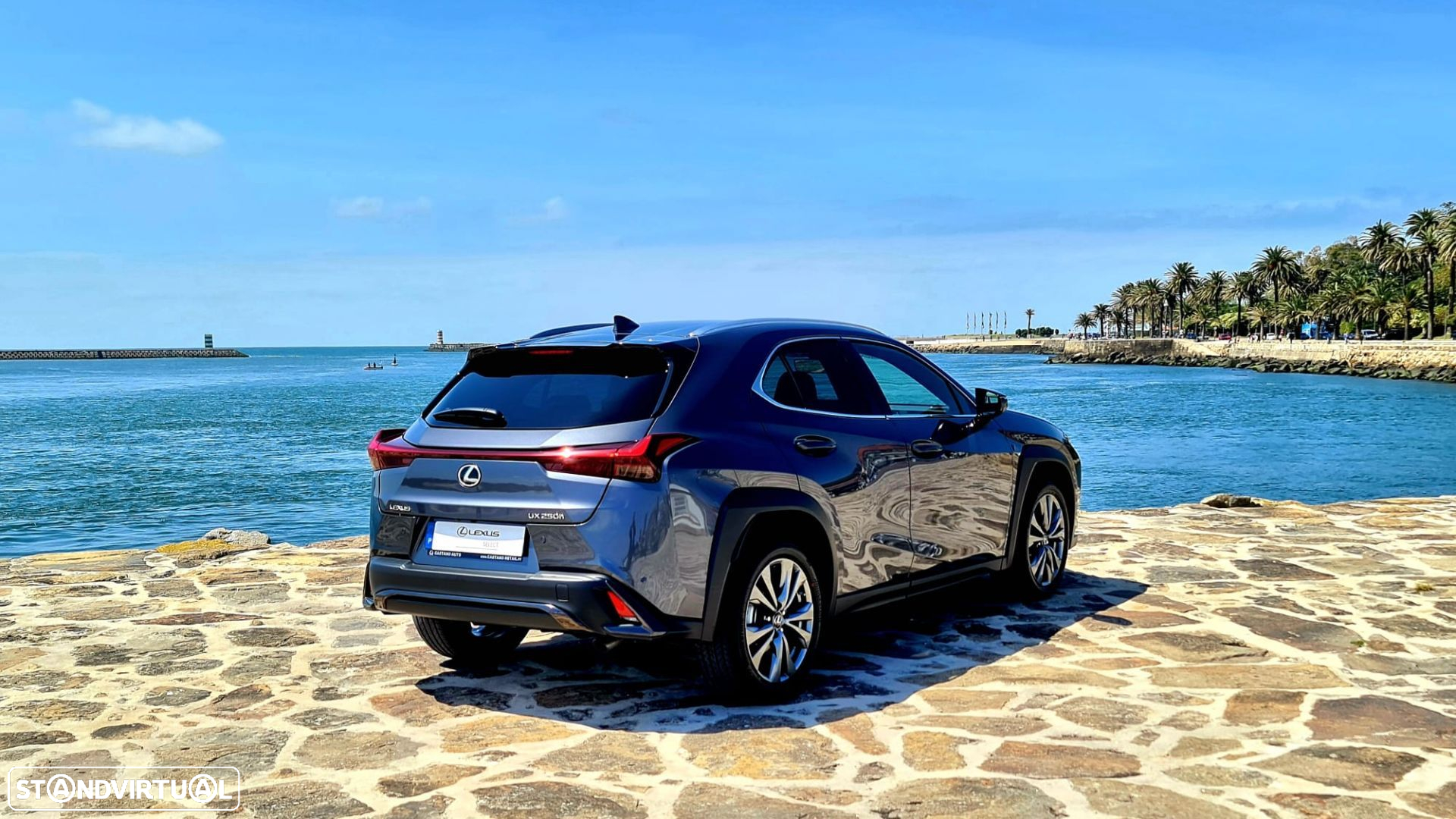 Lexus UX 250h Sport (Ecrã 12.3) - 5