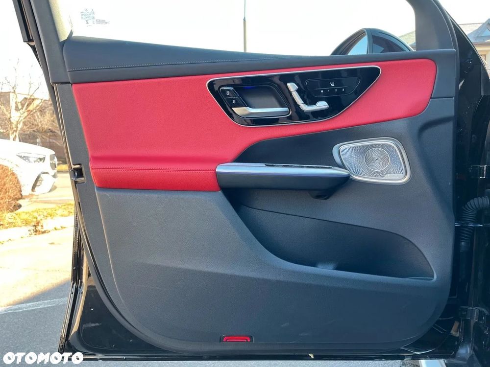 Mercedes-Benz GLC - 17