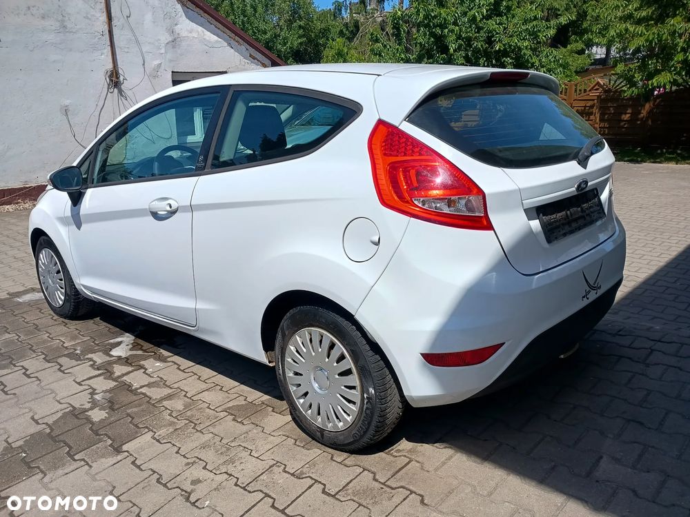 Ford Fiesta - 3