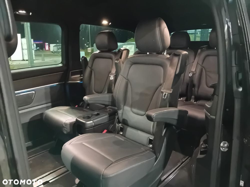 Mercedes-Benz Klasa V 300 d extralang 9G-TRONIC Edition - 5