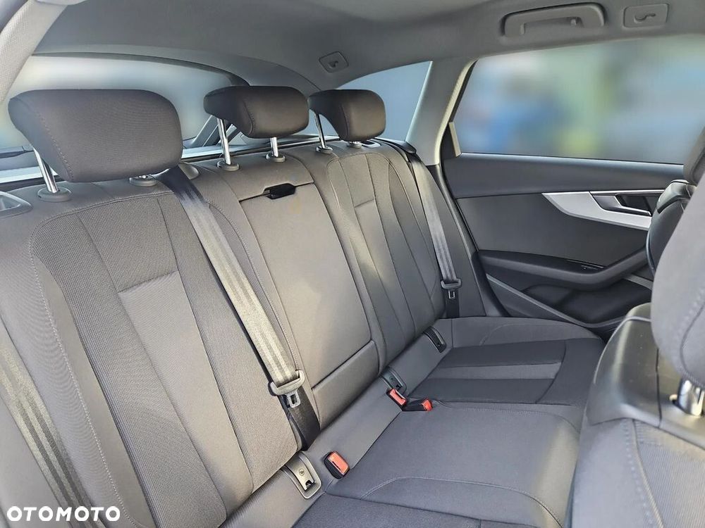 Audi A4 Avant 40 TDI mHEV Advanced S tronic - 13