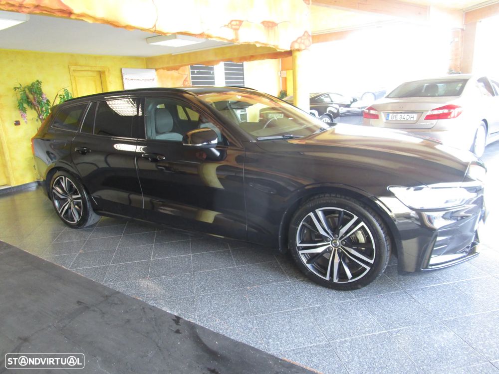Volvo V60 2.0 D4 R-Design Geartronic - 4
