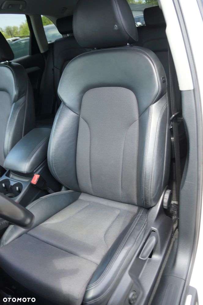 Audi Q5 2.0 TDI Quattro (clean diesel) S tronic - 24