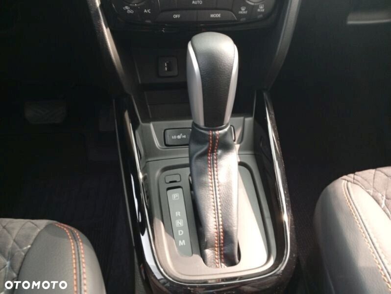 Suzuki Vitara - 12