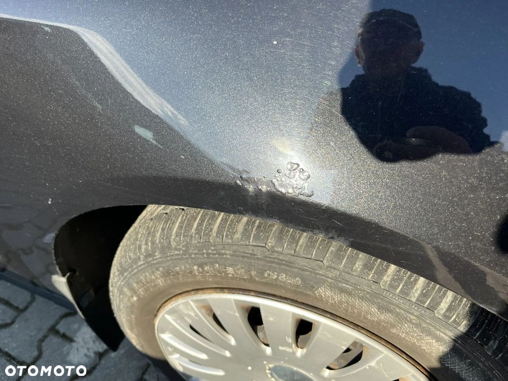 Volkswagen Passat 2.0 TDI DPF Comfortline - 17