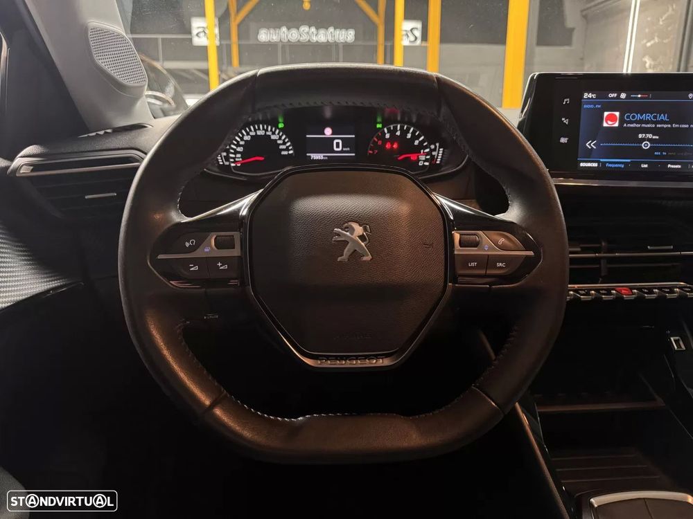Peugeot 208 1.2 PureTech Active Pack - 14