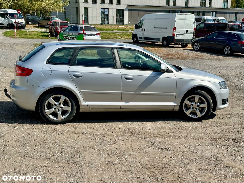 Audi A3 ver-1-6-ambition - 4