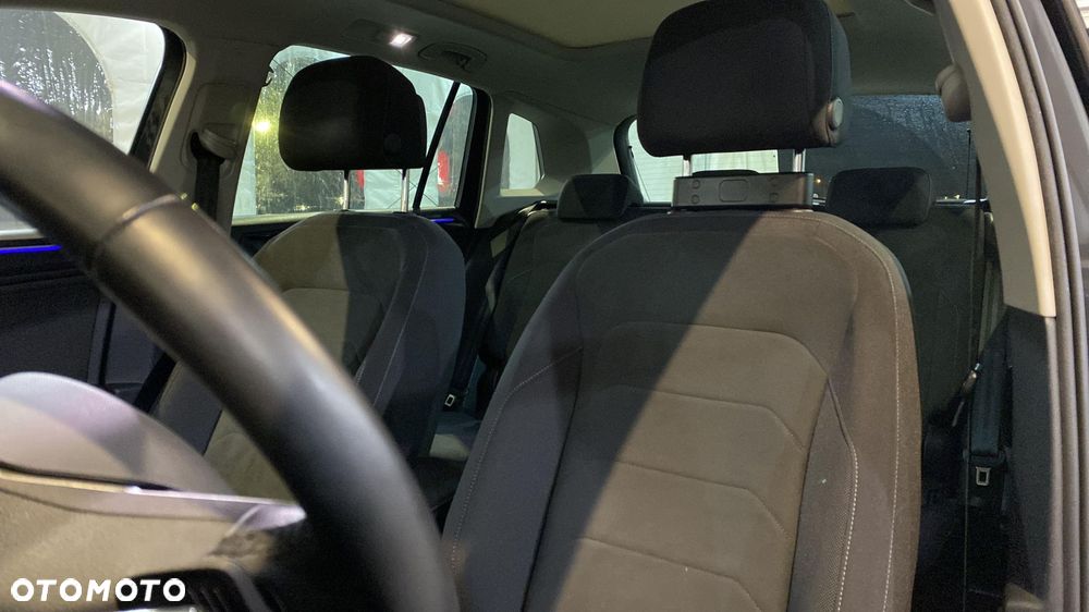 Volkswagen Tiguan 2.0 TSI 4Mot Elegance DSG - 11