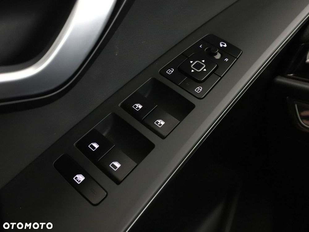 Kia Niro 1.6 GDI Hybrid L - 37