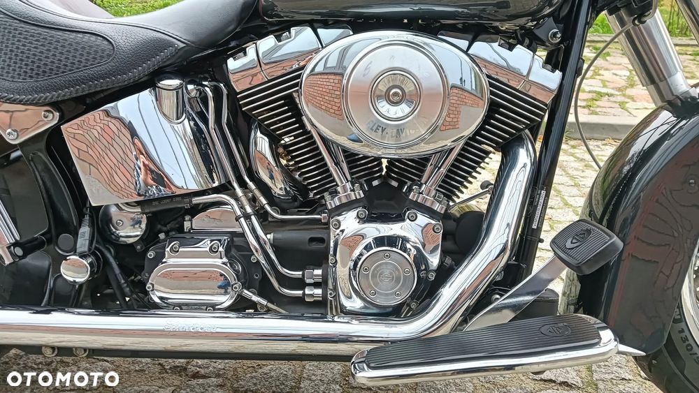 Harley-Davidson Softail Deluxe - 6