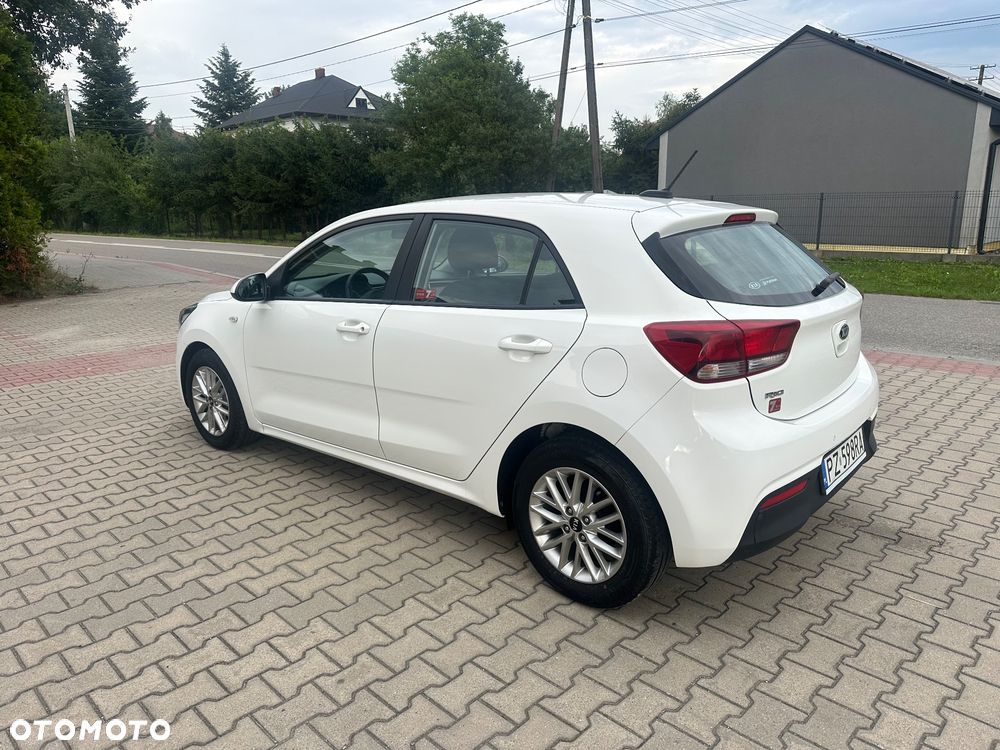 Kia Rio 1.4 XL - 3