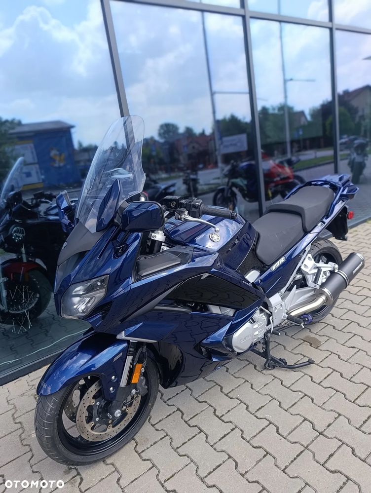 Yamaha FJR - 18
