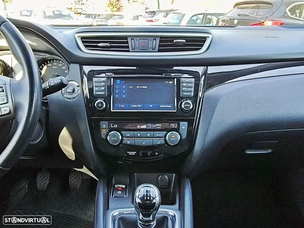 Nissan Qashqai 1.5 dCi N-Connecta RS+PS — fotografia 22