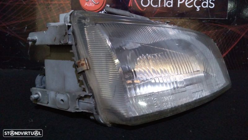 Ótica Dto Fiat Punto (176_) - 4