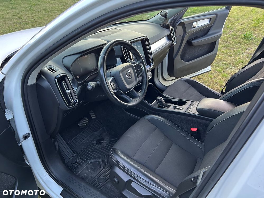 Volvo XC 40 D3 SCR - 10