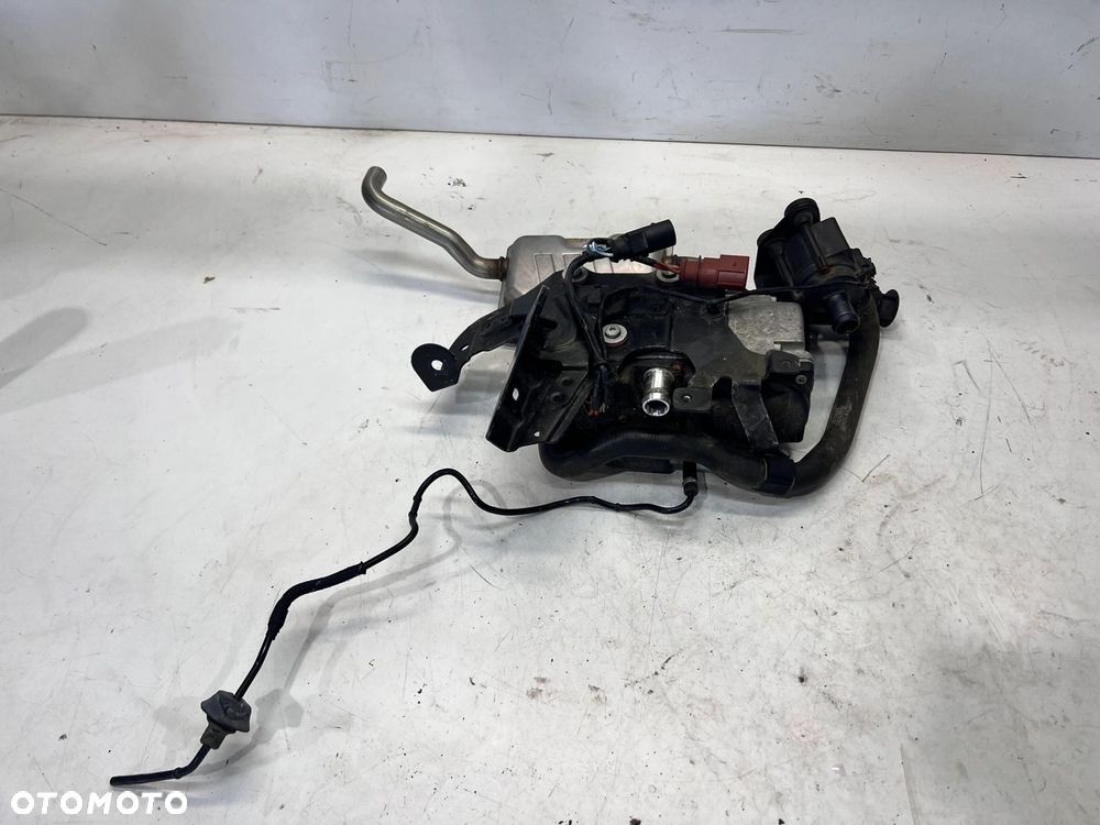 WEBASTO DOGRZEWACZ AUDI A4 B9 A5 8W0265081K - 2