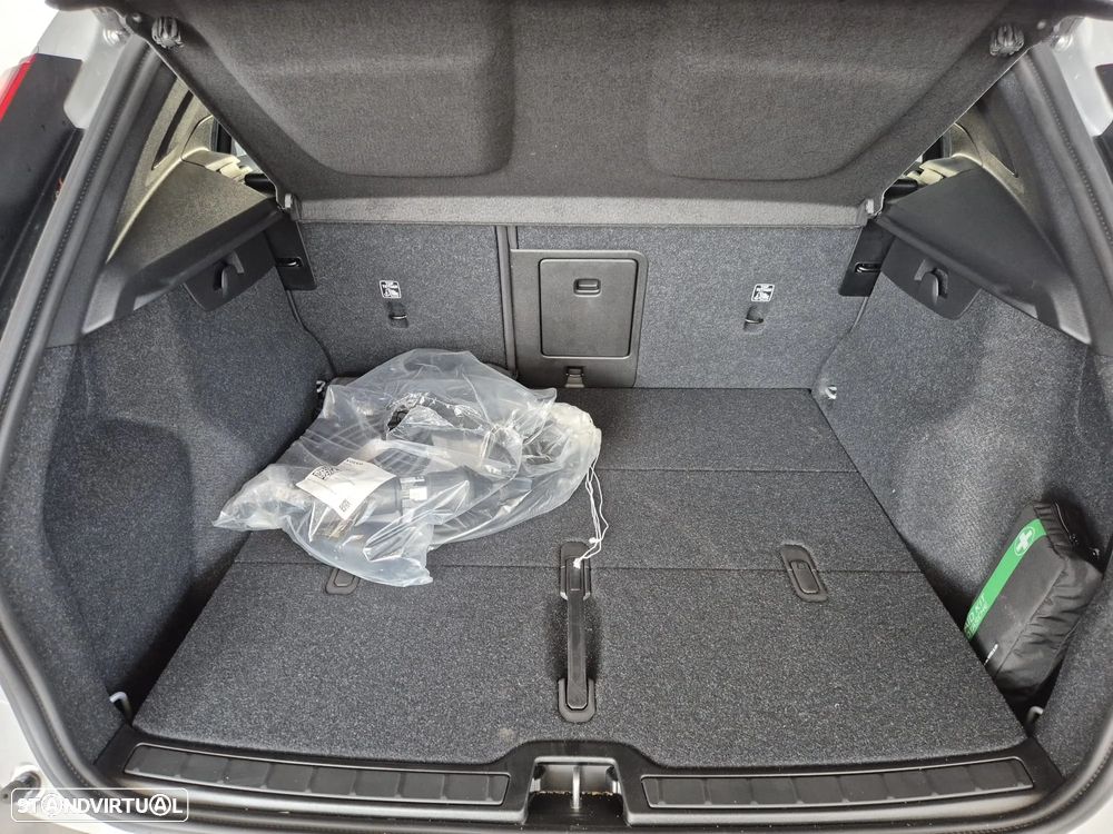 Volvo XC 40 Recharge Extended Range Plus - 22
