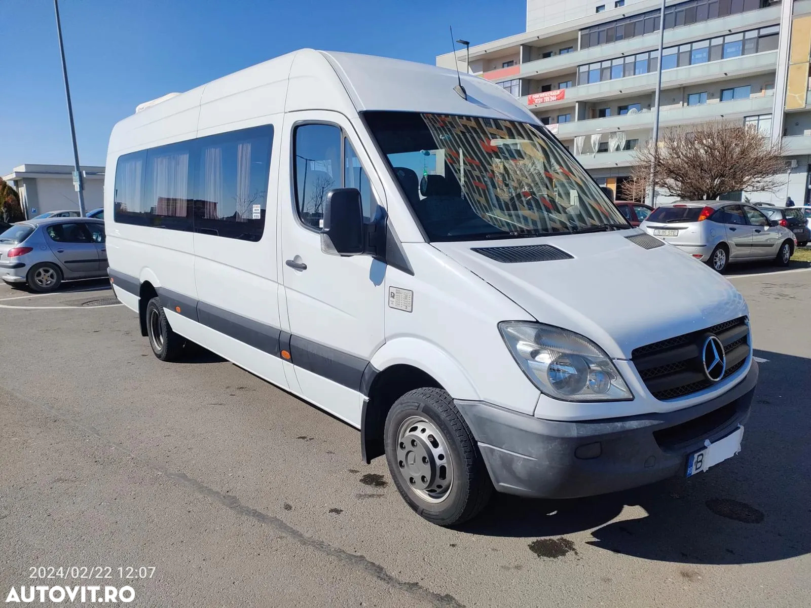 Mercedes-Benz Sprinter - 2