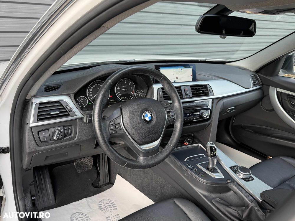 BMW Seria 3 318d Aut. Luxury Line - 12