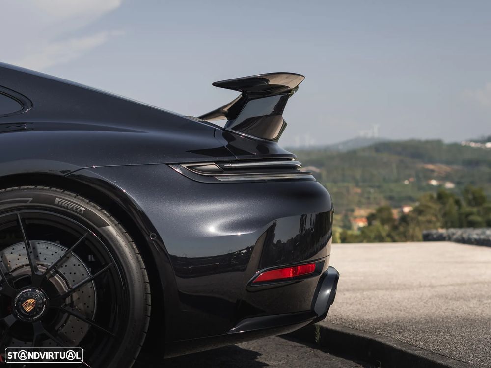 Porsche 911 (992) Carrera 4 GTS - 35