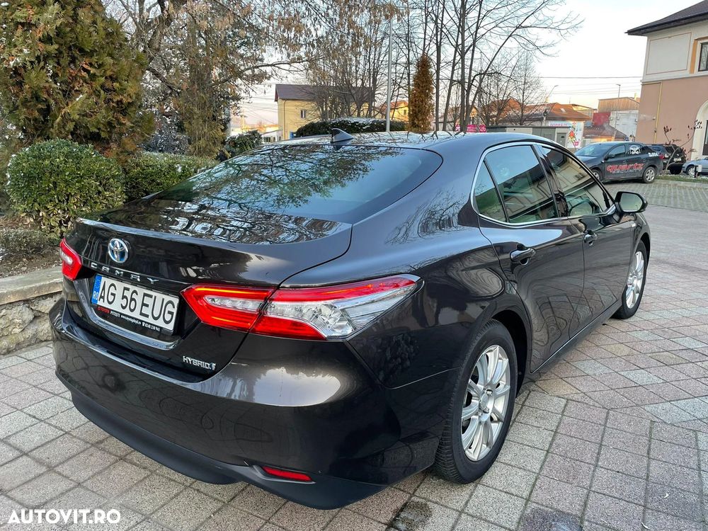 Toyota Camry 2.5 Hybrid Exclusive - 4