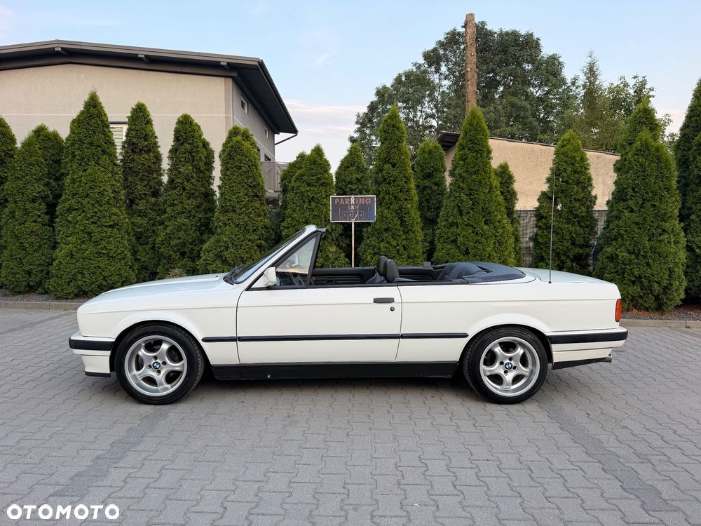 BMW Seria 3 320i - 3