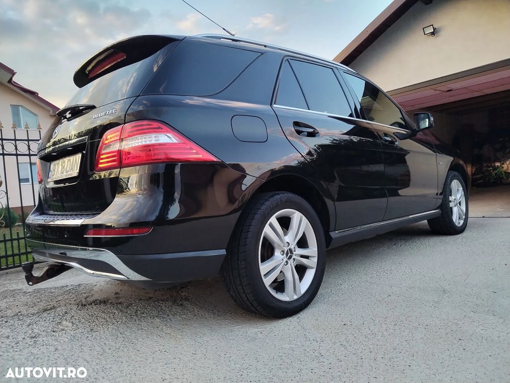 Mercedes-Benz ML 250 BlueTec 4MATIC Aut - 19