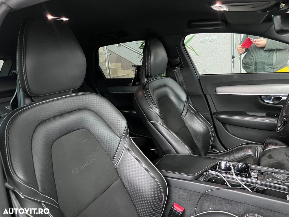 Volvo V90 D5 AWD R-Design - 10